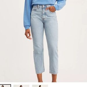 LEVI’S WEDGIE STRAIGHT JEAN